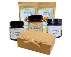 DRUŽINSKA HARMONIJA <br>DARILNI PAKET<br /><span>(MED, MARMELADI, ČAJA)</span>